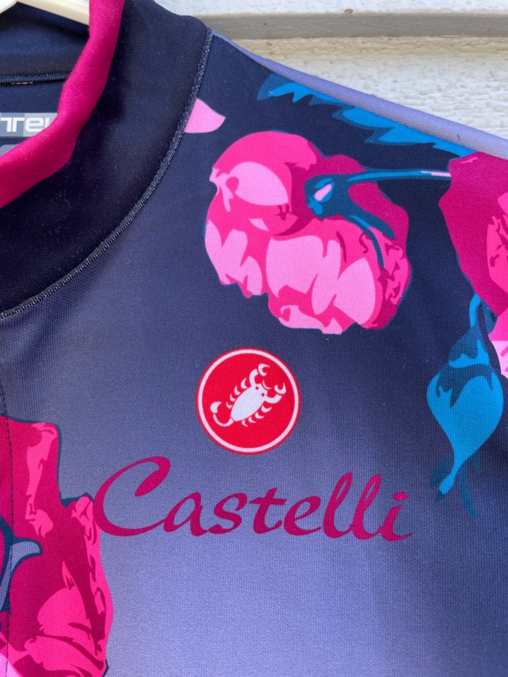 Castelli Cycling Jacket, Women’s Size Medium, Floral Printed - Picture 4 of 8